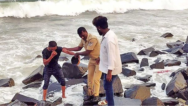 puducherry pondicherry marina beach vijay puducherry pondicherry marina beach vijay