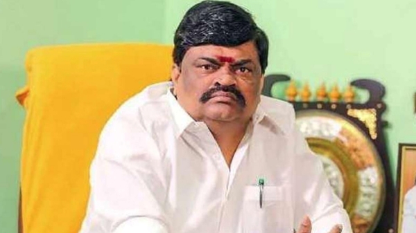 aiadmk vijay rajendra balaji