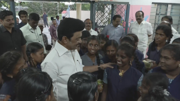 mk stalin virudhunagar student
