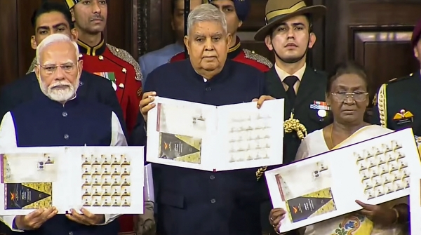 constitution day pm modi