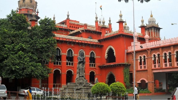 court dmk aiadmk
