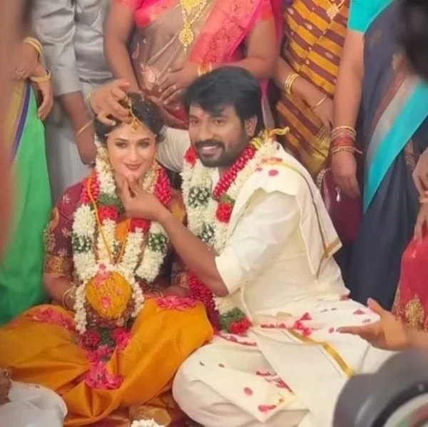 television siragadikka aasai serial vijay tv