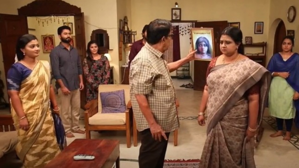 Television Siragadikka aasai serial vijay tv
