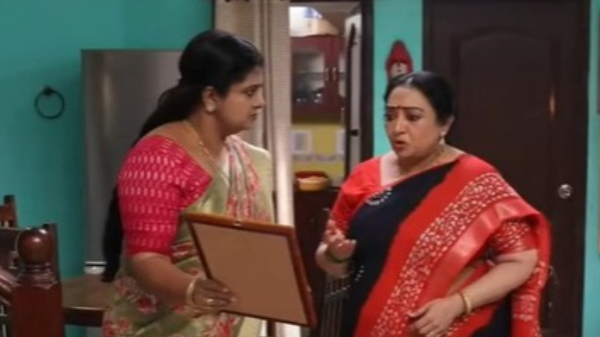Television Siragadikka aasai serial vijay tv