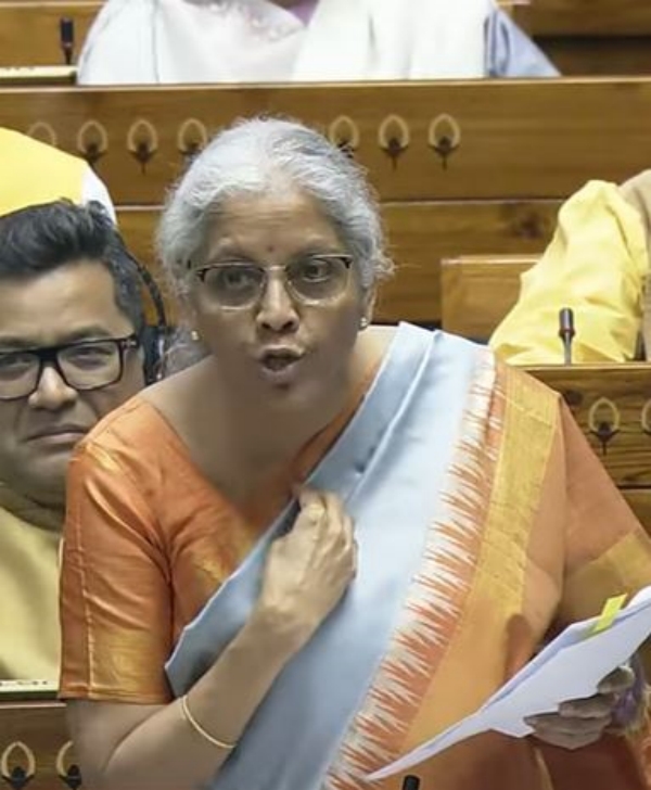 nirmala sitharaman hindi