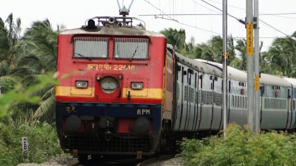 Nellai Superfast Express Railway Chennai