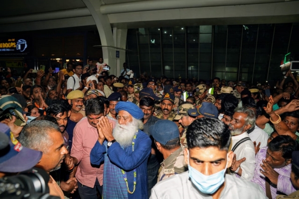 isha sadhguru jaggi vasudev coimbatore