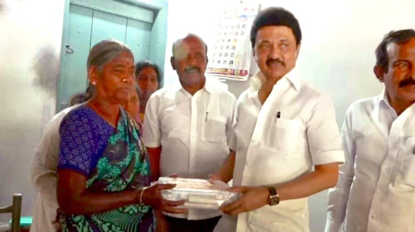 mk stalin tamil nadu makkalai thedi maruthuvam