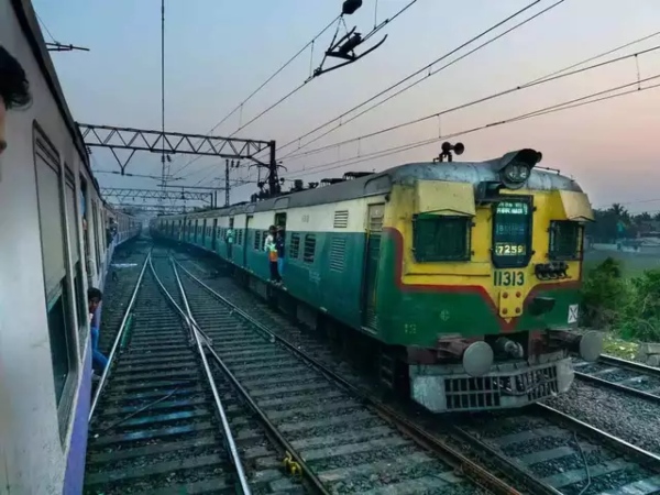 train railway world