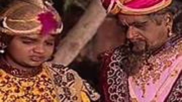 Sun TV kudumbasthan Movie