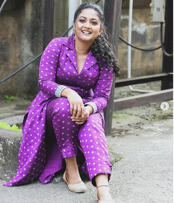 siragadikka aasai serial vijay tv
