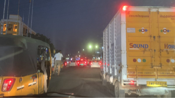 Chennai Pallikaranai traffic