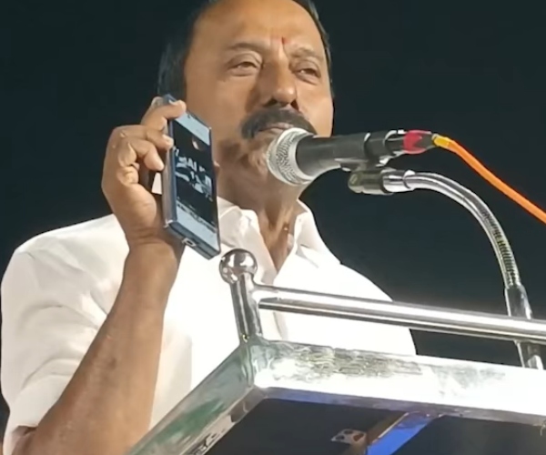 AIADMK Sengottaiyan Edappadi palaniswami