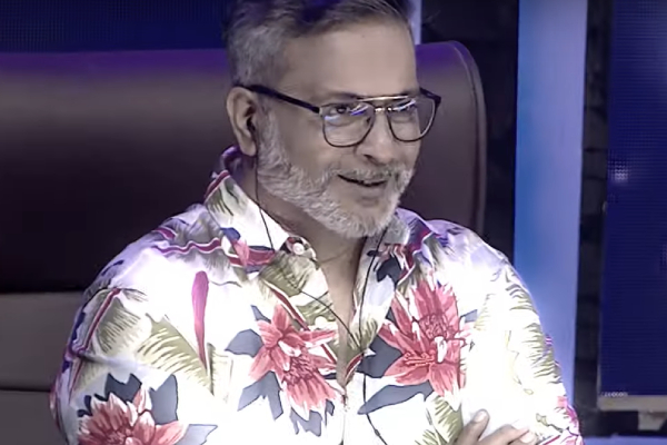 sarigamapa zee tamil VJ Archana sarigamapa zee tamil VJ Archana