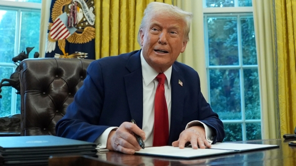 trump mexico canada