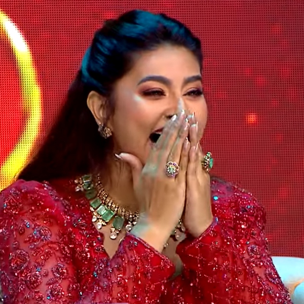 Zee Tamil VJ Manimegalai dance jodi dance show