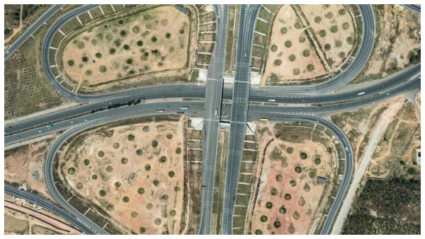 chennai-bangalore-expressway-to-be-fully-operational-by-june-next-year-says-union-minister-nitin-gad chennai-bangalore-expressway-to-be-fully-operational-by-june-next-year-says-union-minister-nitin-gad