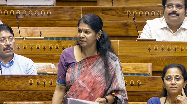 Zero tamil teachers are in kendriya vidyalaya in tamil nadu says DMK Kanimozhi MP Zero tamil teachers are in kendriya vidyalaya in tamil nadu says DMK Kanimozhi MP
