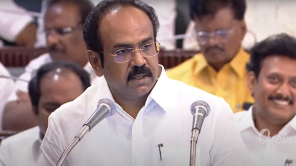 பெண்கள் பெயரில் சொத்துக்களை பதிந்தால்.. பதிவு கட்டணம் குறைக்கப்படும்! தமிழக  அரசு அறிவிப்பு | Tamil Nadu Reduces Property Registration Fees for Women by  1% - Tamil Oneindia