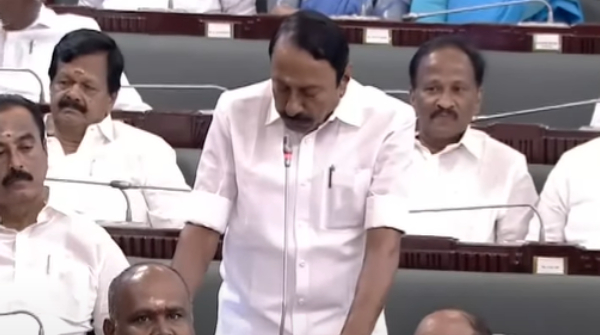 Suddenly Sengottaiyan lauds edappadi palanisamy in tamil nadu assembly