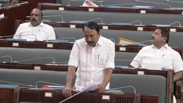 Sengottaiyan Stays Back as AIADMK MLAs Walk Out Highlighting Rift with EPS
