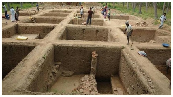 keezhadi-excavation-union-government-trying-to-hide-the-history-of-tamils-condemned-at-dmk-meetin keezhadi-excavation-union-government-trying-to-hide-the-history-of-tamils-condemned-at-dmk-meetin