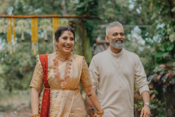 Priyanka Deshpande Vijay tv Priyanka Deshpande Vijay tv