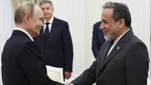 Russia supported airstrikes on US base in Qatar Iran s secret