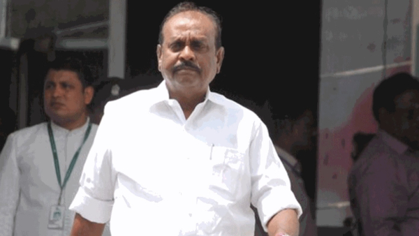 AIADMK DMK Dindigul