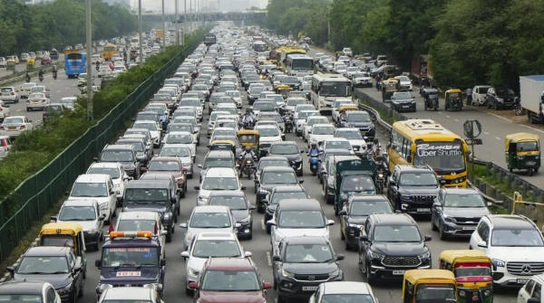 Why this delhi man was unable to sell his Rs 88 luxury car for just few lakhs Why this delhi man was unable to sell his Rs 88 luxury car for just few lakhs