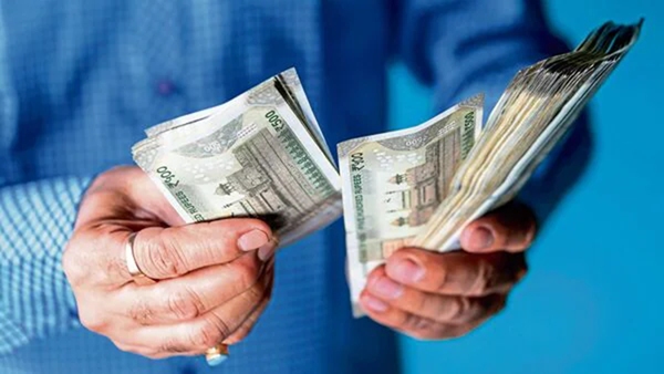 Who is eligible to participate in the special loan camp in Villupuram Collector explains the details Who is eligible to participate in the special loan camp in Villupuram Collector explains the details
