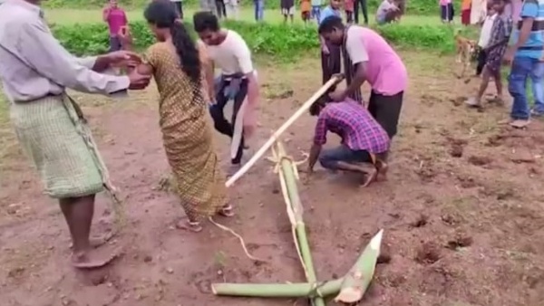 odisha-newly-married-couple-tied-to-a-yoke-like-oxen-after-they-marrying-against-their-community-soc odisha-newly-married-couple-tied-to-a-yoke-like-oxen-after-they-marrying-against-their-community-soc