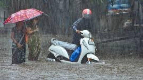 yellow-alert-heavy-rains-likely-to-hit-today-in-karnataka-13-districts-including-bengaluru