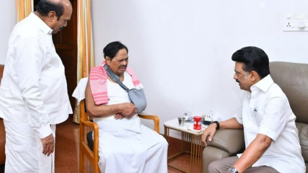Minister Duraimurugan faints