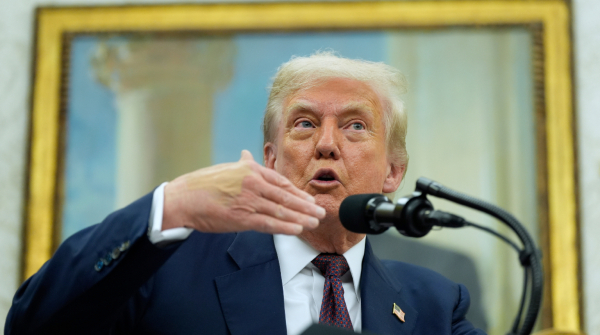 Trump Plans to Evict Homeless from Washington Considers National Guard Deployment