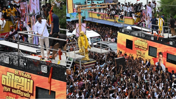 Vijay Targets DMK