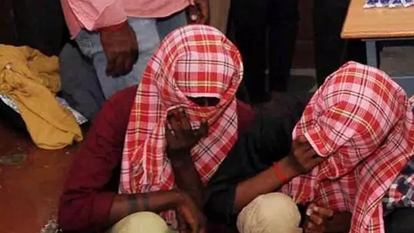 cuddalore youth arrested for making profit by buying for Rs 32 and selling for Rs 200 cuddalore youth arrested for making profit by buying for Rs 32 and selling for Rs 200