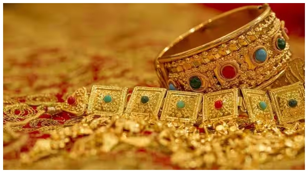 which-zodiac-signs-are-lucky-to-wear-gold-and-who-should-not-wear-it-full-details which-zodiac-signs-are-lucky-to-wear-gold-and-who-should-not-wear-it-full-details
