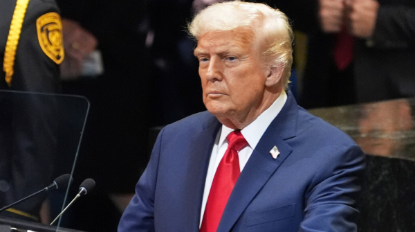 Trump Imposes 25 Tariffs on Imported Medium and Heavy-Duty Trucks Mexico Europe Hit Hardest Trump Imposes 25 Tariffs on Imported Medium and Heavy-Duty Trucks Mexico Europe Hit Hardest