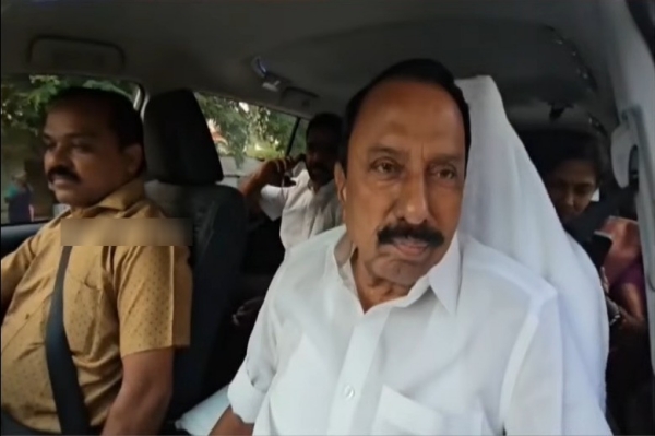 Sengottaiyan admk