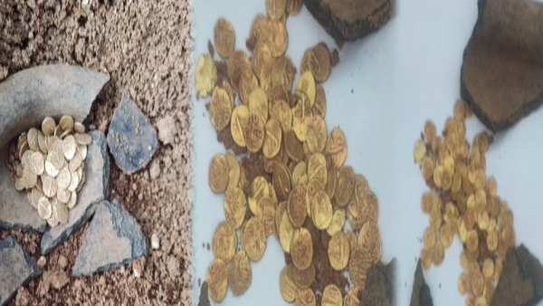 Gold coins discovered during reconstruction works at Temple in Javadhu Hills Tiruvannamalai Gold coins discovered during reconstruction works at Temple in Javadhu Hills Tiruvannamalai