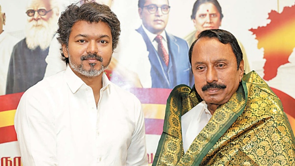 Why did Sengottaiyan choose Tvk why did Udhayanidhi s birthday gift go missing Why did Sengottaiyan choose Tvk why did Udhayanidhi s birthday gift go missing