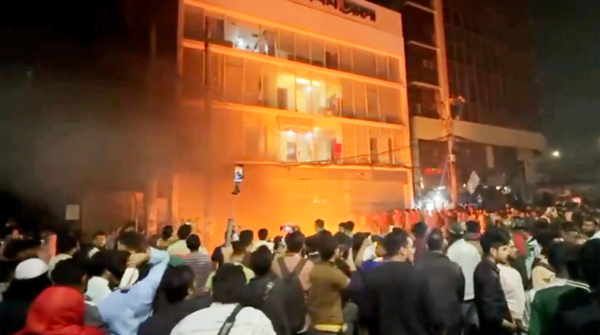 Bangladesh Unrest Hindu Man Dipu Chandra Das Lynched Over Blasphemy Amid Nationwide Protests Bangladesh Unrest Hindu Man Dipu Chandra Das Lynched Over Blasphemy Amid Nationwide Protests