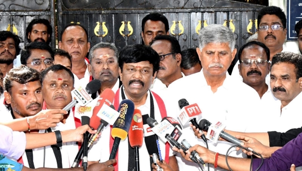 dmk aiadmk erode sengottaiyan dmk aiadmk erode sengottaiyan