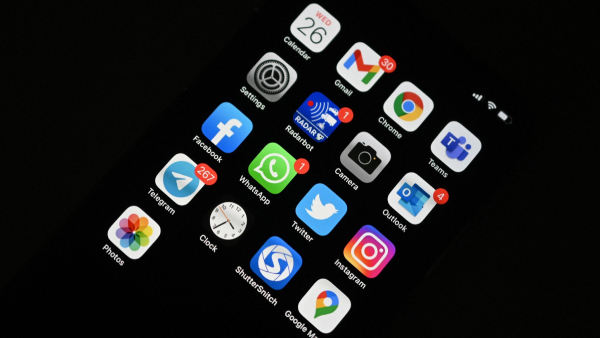 WhatsApp Telegram technology