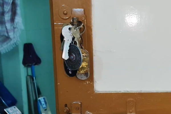 Tirupathur 40 Sovereign Gold Ornaments Jesus Photo 40 Tirupathur 40 Sovereign Gold Ornaments Jesus Photo 40