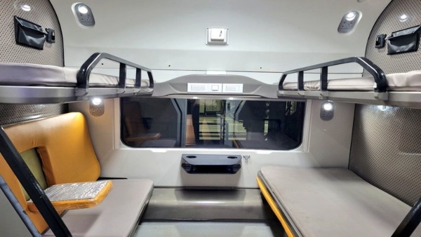 Vande Bharat Sleeper Train Vande Bharat Sleeper Train