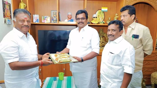 Once OPS blocked Thanga Tamilselvan s AIADMK entry today they team up in a twist of politics Once OPS blocked Thanga Tamilselvan s AIADMK entry today they team up in a twist of politics