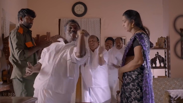 DMK s Cylinder Advertisement a Hit in North India A Twist for the BJP