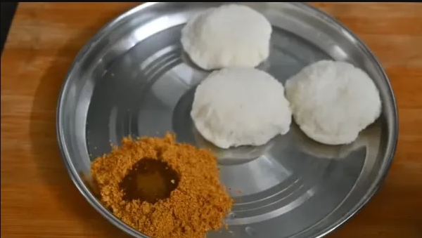 Idli Podi Idli Podi